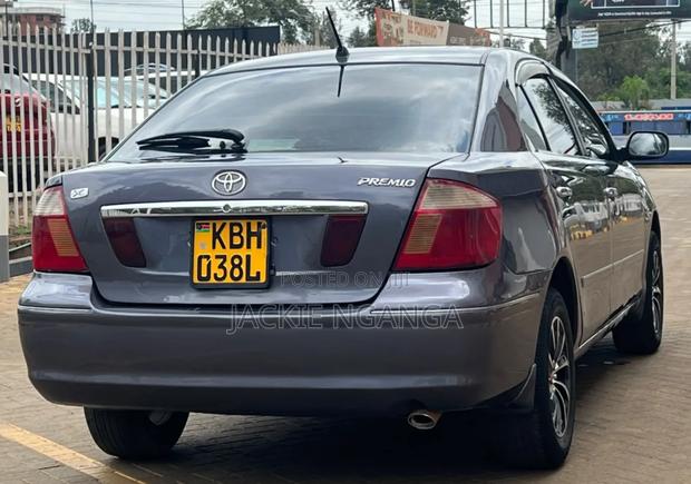 Toyota Premio 2004 Purple