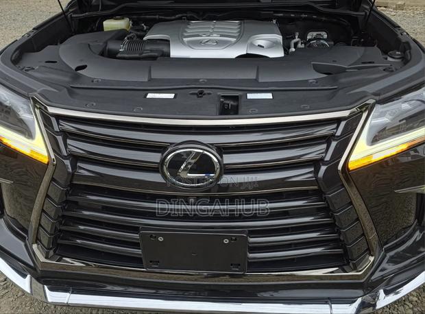 Lexus LX 570 AWD 2020 Black