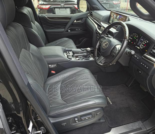 Lexus LX 570 AWD 2020 Black