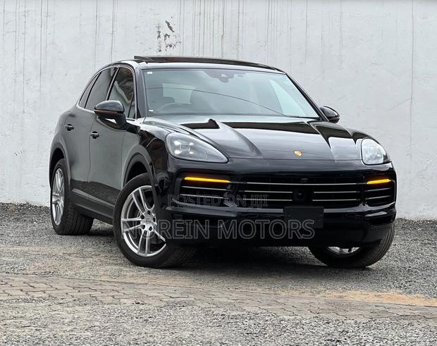 Porsche Cayenne 2020 Matt Black