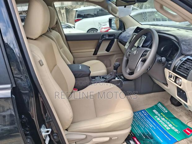 Toyota Land Cruiser Prado 2.8 2021 Black