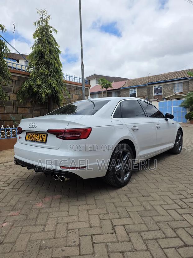 Audi Q7 2.0T Premium AWD quattro 2017 Pearl