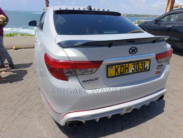 Toyota Mark X 2.5 AWD 2015 White
