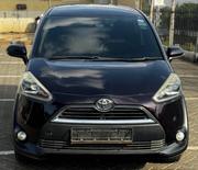 Toyota Sienta 2018 Maroon for sale