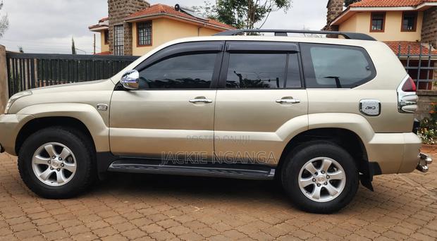 Toyota Land Cruiser Prado 2003 Gold