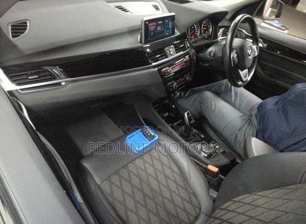 BMW X1 xDrive28i AWD 2019 Off white
