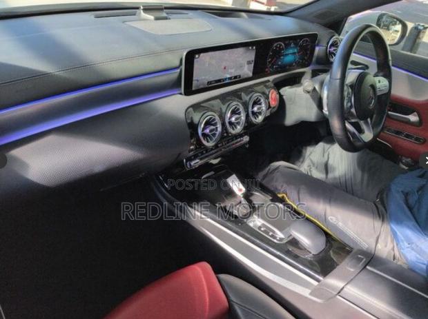 Mercedes-Benz A-Class 2019 Pearl