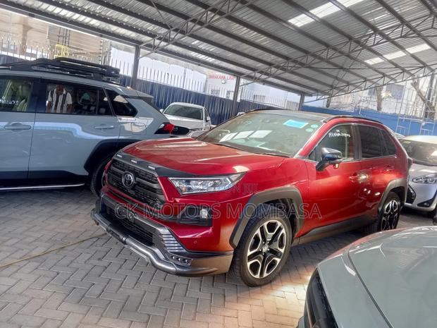 Toyota RAV4 2020 Red