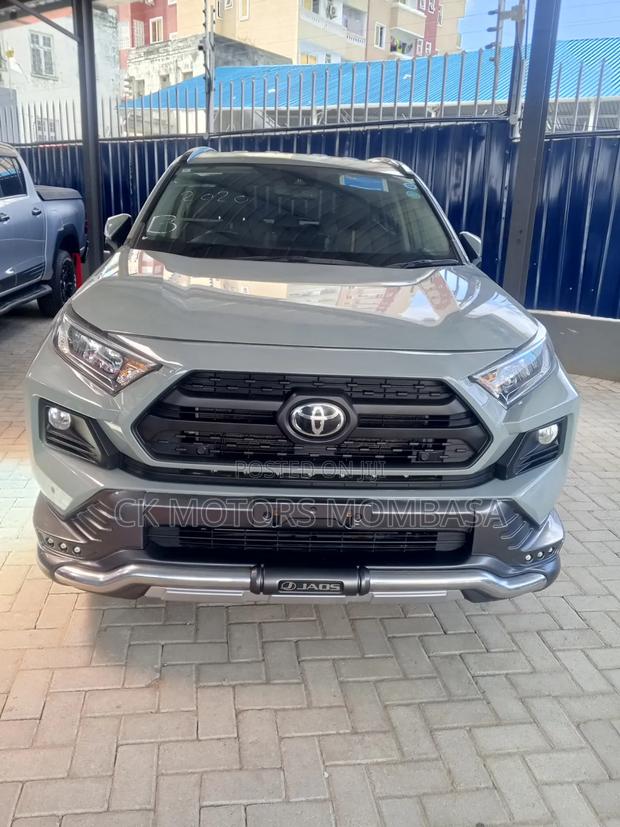Toyota RAV4 2019