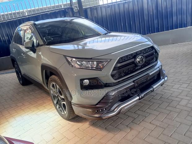 Toyota RAV4 2019