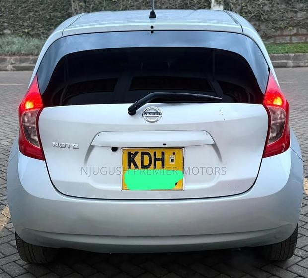 Nissan Note 2015 Silver