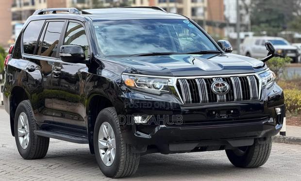 Toyota Land Cruiser Prado 2.8 2021 Black