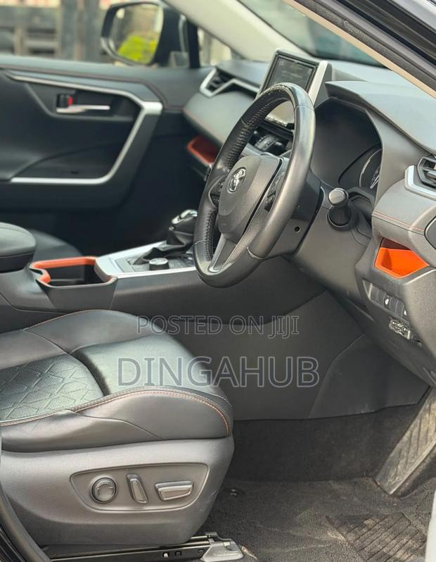 Toyota RAV4 Adventure 2019 Matt Black