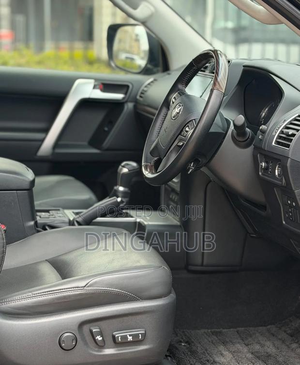 Toyota Land Cruiser Prado 2023 Matt Black