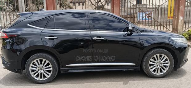 Toyota Harrier 2018 Black