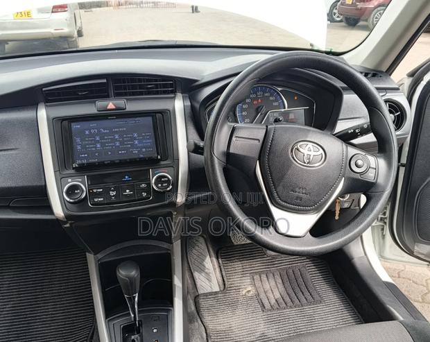 Toyota Corolla Fielder 2019 White