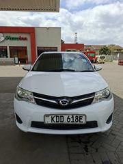Toyota Axio 1.5 G 4WD 2014 White for sale