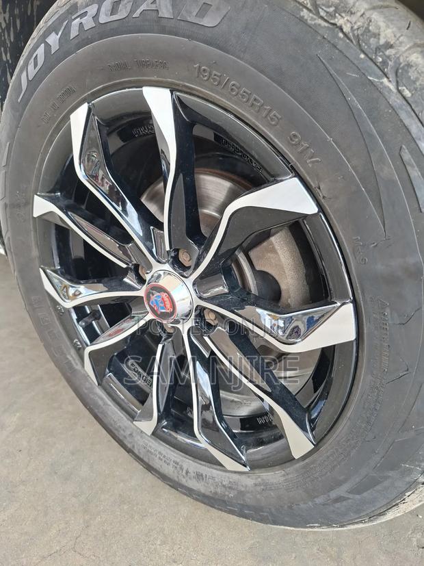 Toyota Axio 1.5 G 4WD 2014 White