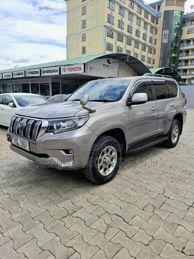 Toyota Land Cruiser Prado 2.8 2018 Brown