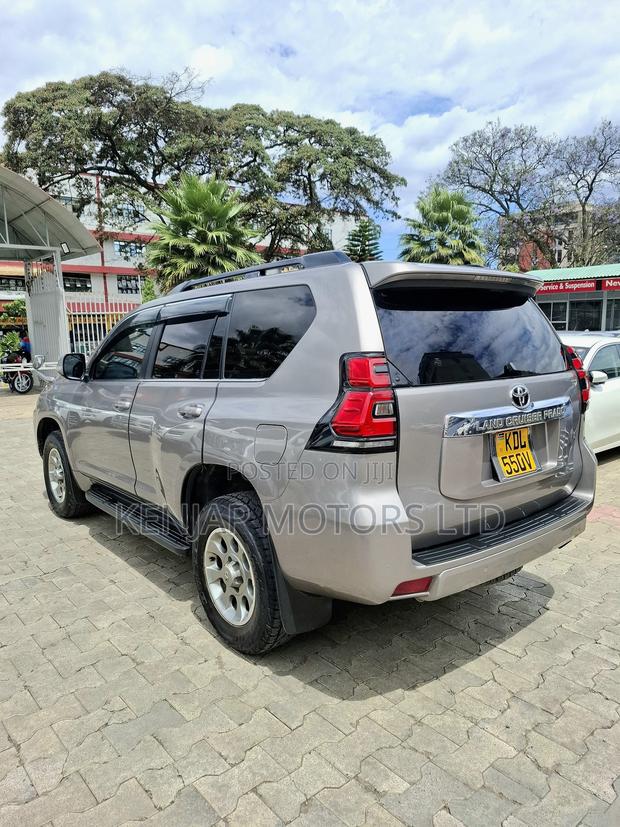 Toyota Land Cruiser Prado 2.8 2018 Brown