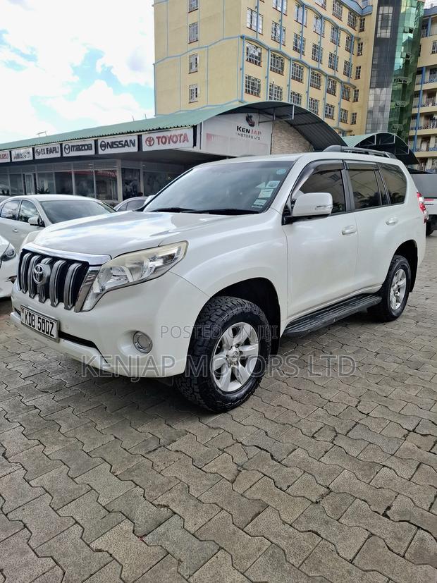 Toyota Land Cruiser Prado 2013 White