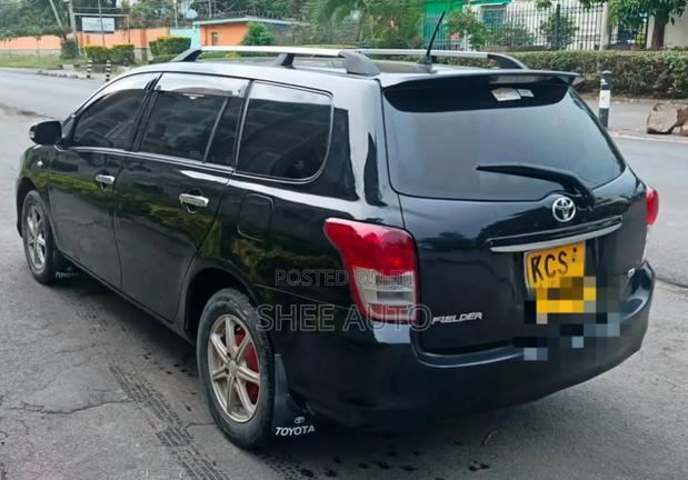 Toyota Corolla Fielder 2011 Black