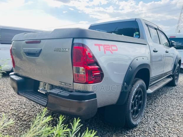 Toyota Hilux 2.4 Diesel 2020 Silver