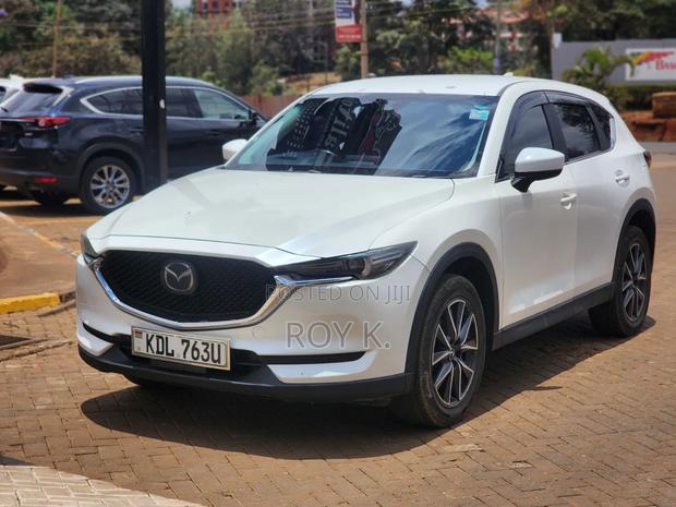 Mazda CX-5 Grand Touring FWD 2018 White