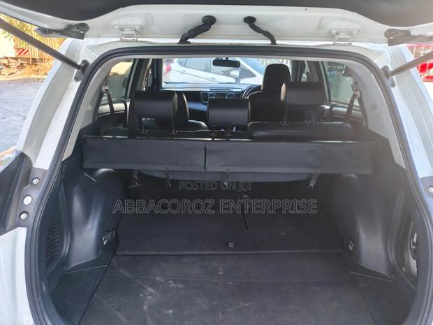Toyota RAV4 2015 White