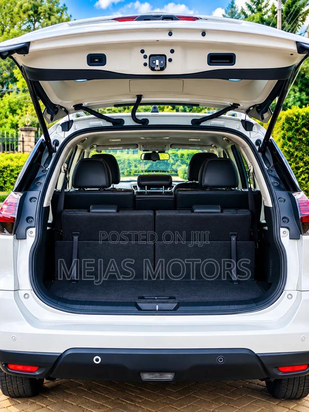 Nissan X-Trail 2015 Silver