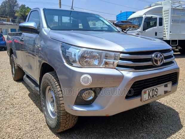 Toyota Hilux Revo Single Cab Deisel 2.8 AWD 2018 Gray