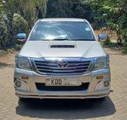 Toyota Hilux 2015 Silver for sale