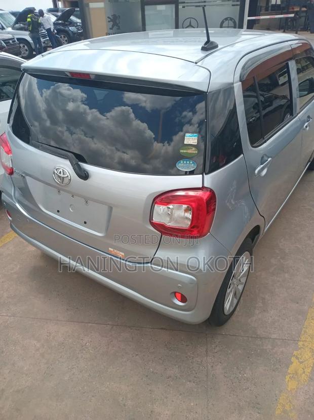 Toyota Passo 1.0 AWD 2019 Silver
