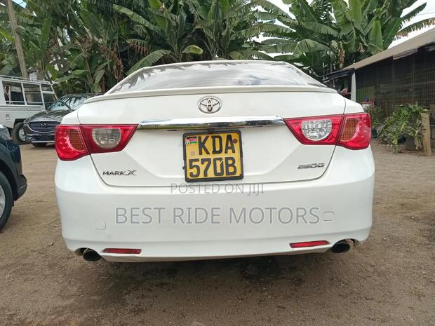 Toyota Mark X 2013 White