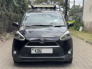 Toyota Sienta 2018 Brown for sale
