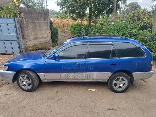 Toyota Corolla 1998 Blue