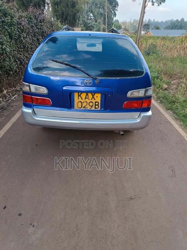 Toyota Corolla 1998 Blue