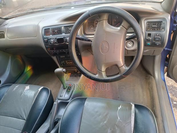 Toyota Corolla 1998 Blue