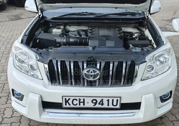 Toyota Land Cruiser Prado 4.0 Petrol GX-R 2013 White