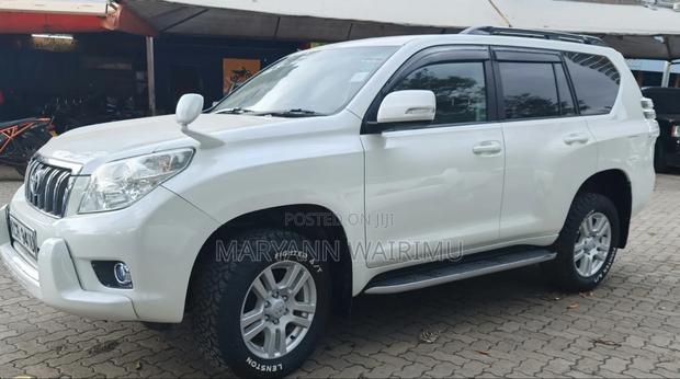 Toyota Land Cruiser Prado 4.0 Petrol GX-R 2013 White