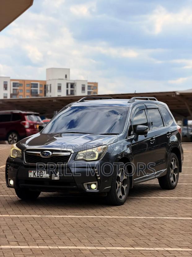 Subaru Forester 2014 Gray