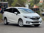 Honda Fit Shuttle 2018 White for sale