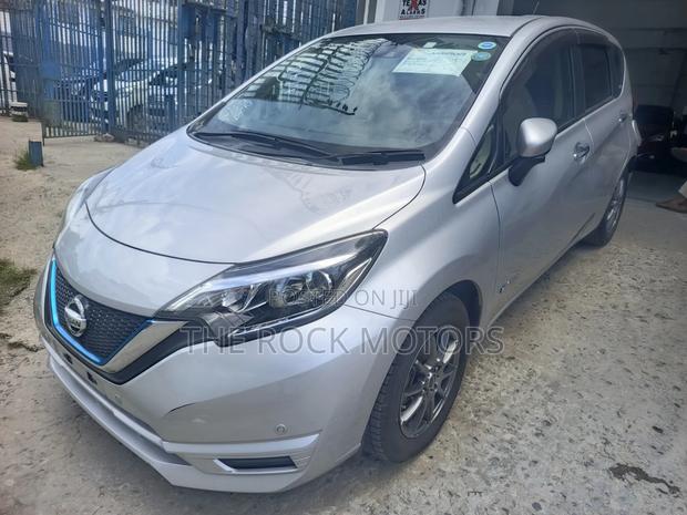 New Nissan Note 2019 Silver