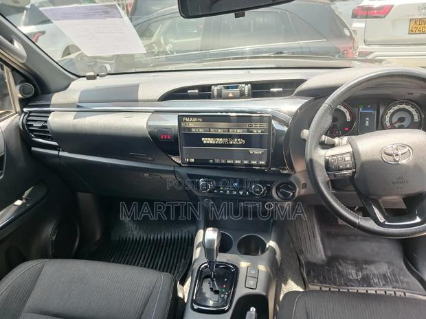 Toyota Hilux Revo Double Cab Deisel 2.4 AWD 2019 Black