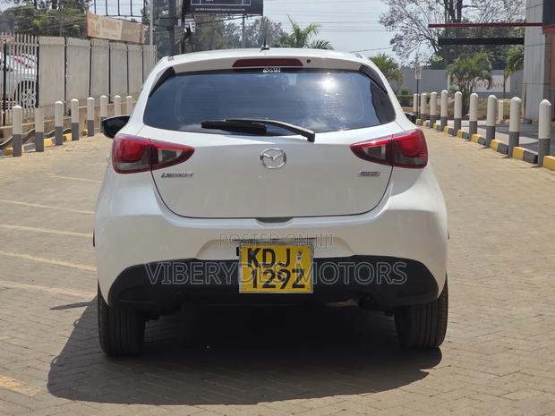 Mazda Demio 2015 Burgundy