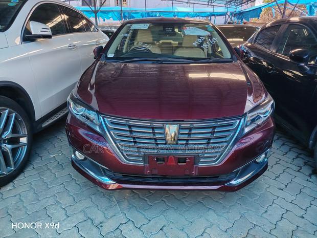 Toyota Premio 2019 Maroon