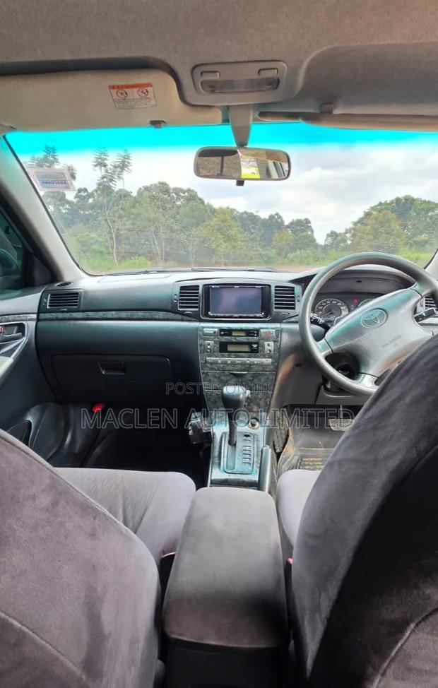 Toyota Corolla Fielder 2006 Silver