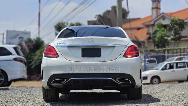 Mercedes-Benz E200 2019 White