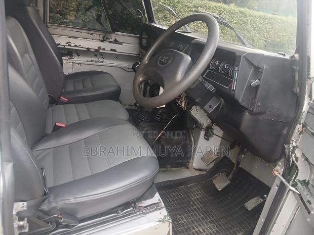 Land Rover Defender Soft Top 4x4 1995 Gray