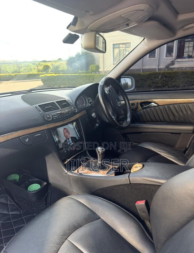 Mercedes-Benz E350 2009 White
